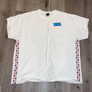 Like New Nike Mens Tee Shirt Size XXL